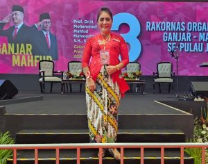 BUNDA MILENIAL  Relawan  siap mendukung Ganjar Mahfud  MD maju untuk Capres-Cawapres 2024