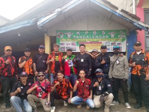 Bagi-Bagi Takjil Bersama Bidik Nusantara News, Chakranews.my.id, Pemuda Pancasila