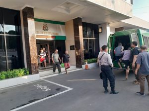 Kasus kekerasan yang menimpa seorang ibu rumah tangga yang bernama Dewi lanjari akhirnya mendapatkan keadilan