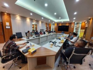 PERSIAPAN KEGIATAN ALUMNI PROGRAM DOKTOR HUKUM UNIVERSITAS BOROBUDUR SEBAGAI AHLI HUKUM