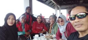 3 Ketua Sektor Kembang Latar DPC Jakarta Utara, Hadiri Acara Halal Bihalal Di Villa Marisa Bogor Jawa Barat