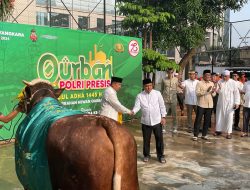 Polda Metro Jaya Gelar Sholat Idul Adha di Stadion Presisi dan Bagikan Hewan Qurban