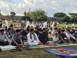 Masyarakat Berbondong-Bondong Laksanakan Sholat Idul Adha 1445 H/2024 M di Lapangan Mako Lanal Bintan Bersa