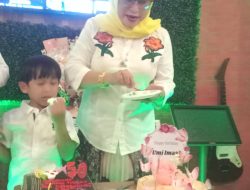 Merayakan Ulang tahun Bendahara  Balay Wartawan Jakut