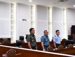 Wadan Lantamal I Hadiri Sidang Paripurna Pelantikan Anggota DPRD Sumut