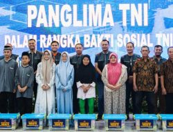 Panglima TNI Gelar Bhakti Sosial di Sarang Prajurit Petarung Marinir Cilandak