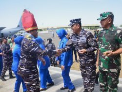 Dansatlinlamil 3 Dampingi Pangkolinlamil Hadiri Kunjungan Kerja Kasal di Makassar