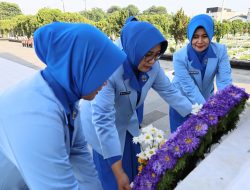 Sambut HUT Ke-78 Jalasenastri Korcab I DJA I Ziarah KE TMP Bukit Barisan