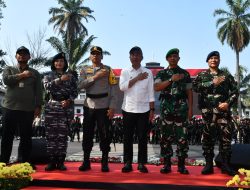 Komandan Beserta Prajurit Lanal Bandung Ikuti Apel Gelar Pasukan Mantap Praja Lodaya Dalam Rangka Pengamanan Pemilihan Gubernur dan Wakil Gubernur Tahun 2024 Tingkat Provinsi Jawa Barat