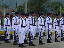 DANLANAL SIMEULUE BESERTA FORKOPIMDA LAKSANAKAN TABUR BUNGA DALAM RANGKAIAN HUT RI KE-79