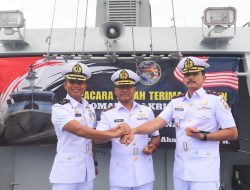 DANSATROL LANTAMAL I PIMPIN SERTIJAB KOMANDAN KRI LEPU-861