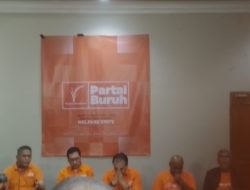 Partai Buruh sepakat untuk absen dari Pilkada Jakarta 2024 usai Anies Baswedan tak bisa mencalonkan diri sebagai calon gubernur. “Bersepakat bulat mufakat bahwa partai buruh akan absen dalam Pilkada Jakarta,” kata Ketua Pilkada Partai Buruh Said Salahudin