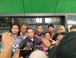 Pengadilan Negeri (PN) Jakarta Selatan menggelar sidang praperadilan terkait dugaan pelanggaran pidana pemilu yang melibatkan caleg DPR RI