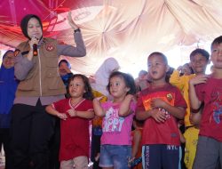 Warga Korban Kebakaran Kalianyar Ikuti Trauma Healing dan Hypnotherapi dari Polisi