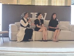 Keeksotisan Cedarra dibawakan oleh 2 muse Kami dalam panggung JFW 2025.