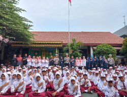 Kanit Lantas Jadi Pembina Upacara dan Berikan Imbauan Cegah Dini Tawuran Pilkada Aman