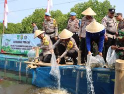Dukung Ketahanan Pangan, Polres Pelabuhan Tanjung Priok tebar benih ikan nila