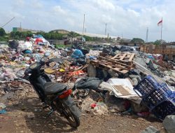 Warga Marunda Kepu Mengeluh: Sampah Ilegal Bertebaran, Kesehatan Terancam