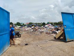 Warga Keluhkan Kembali Tumpukan Sampah Di Marunda Kepu, Jalan Dermaga BKT, Bau Menyengat dan Pencemaran Lingkungan