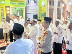Kapolres Metro Jakarta Utara Sholat Subuh Berjamaah Dan Istighosah