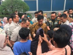 Polsek Koja Bersama Tiga Pilar Amankan Kunjungan Wapres Gibran di Puskesmas Koja