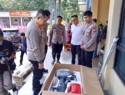 Polres Metro Jakarta Utara Gelar Bakti Sosial di Polsek Kelapa Gading: Berbagi Kepedulian Sambut Ramadhan 1446 H