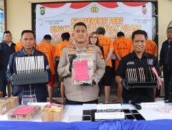 Polsek Kalibaru Bongkar Sindikat Penjual SIM Card Ilegal, 7 Tersangka Manipulasi KTP-KK Ribuan Orang