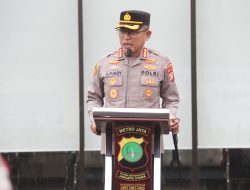 Kapolres Metro Jakarta Utara Pimpin Apel Pengecekan Pasukan Dalmas, Tekankan Kesiapan dan Dedikasi