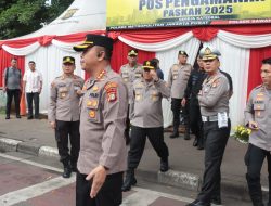 Kapolda Metro Jaya Tinjau Pengamanan Paskah Di Gereja Katedral Jakarta
