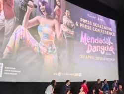 Ketika Hidup Memaksa Anya Geraldine Jadi Biduan, Mendadak Dangdut Mengajak Penonton Ikuti Kisahnya yang Penuh Tawa dan Perjuangan