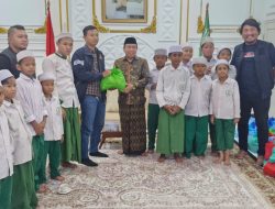 Jumat Berkah, Satreskrim Polres Pelabuhan Tanjung Priok Berbagi Kebahagiaan di Pondok Pesantren Al Misbah