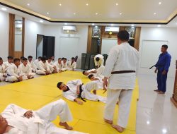 Tingkatkan Kesiapsiagaan, Polres Pelabuhan Tanjung Priok Gelar Pelatihan Beladiri untuk Personel Muda