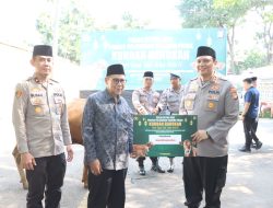 Kapolres Pelabuhan Tanjung Priok, Serahkan Hewan Kurban