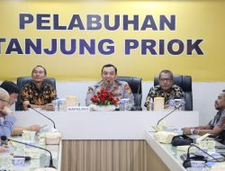 Polres Pelabuhan Tanjung Priok Gelar Sosialisasi ODOL dan Safety Driving bersama APTRINDO dan ASDEKI