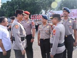 Kapolda Metro Jaya Pimpin Upacara Kenaikan Pangkat 886 Personel, 12 Diantaranya Terima Kenaikan Pangkat Pengabdian