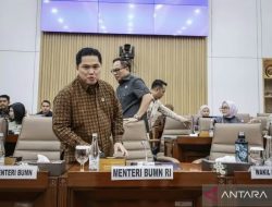 Erick juga menyebut mendapat ruangan khusus di Kantor Danantara, yang akan digunakannya untuk menerima laporan kinerja. Selain itu, kantor tersebut akan menjadi tempat untuk menjalin kerja sama strategis.