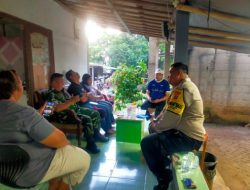 Polisi Lakukan Mediasi Warga Kelurahan Jatiluhur Bersitegang Akibat Penutupan Jalan