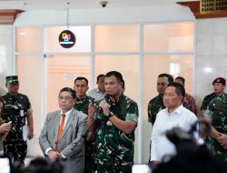 Wakil Panglima TNI Hadiri Rapat Kerja Bersama Komisi I DPR RI