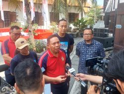 Selain sambutan, rangkaian acara juga diisi dengan doa bersama, bazar UMKM, pameran kebaharian, talkshow maritim, serta lomba-lomba bertema bahari. Semua kegiatan dikemas untuk menumbuhkan rasa cinta masyarakat terhadap laut sebagai bagian dari identitas bangsa.