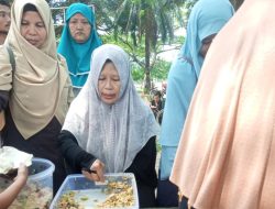 Komunitas Cahaya Kerinduan Bekasi Rutin Gelar Makan Siang Gratis, Setahun Berbagi Berkah Setiap Rabu*
