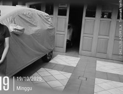 Awak media menyambangi ke Diaman DR.untuk Klarifikasi tentang Ovares 