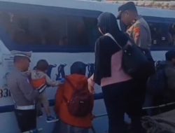 “Polres Priok Layani & Amankan Akses Wisata Kepulauan Seribu di Dermaga Kali Adem Muara Angke”