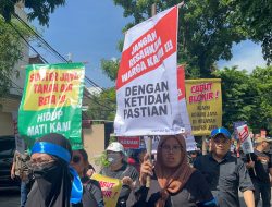 Warga Sunter Jaya Gelar Aksi di Kantor BPN Jakarta Utara, Tuntut Pembukaan Blokir Tanah