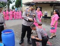 “Upacara Kenaikan Pangkat Personel Polres Pelabuhan Tanjung Priok, Periode Januari 2026”