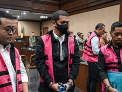 *Kerugian Negara Akibat Korupsi Riza Chalid dkk Sebesar Rp 1142,47 Triliun Per Tahun