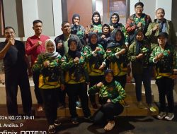 Srikandi FKBN Bela Negara Menggema di Tangsel! Hari Ke-4 Ramadhan Bagikan 100 Nasi Kotak di Alun-Alun Pondok Aren