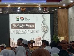 Forum Wartawan Polri (FWP) dan Insan Pers mengadakan Buka Puasa Bersama Kapolda Metro Jaya.