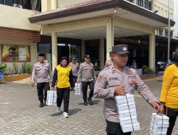 Jumat Berkah Peduli Wujud Kepedulian Polri Dan Sosialisasikan Layanan Polri 110