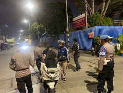 Patroli Malam Stasioner Cipta Kondisi Polres Pelabuhan Tanjung Priok Amankan Pengendara Mencurigakan