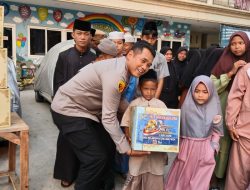 “Polres Pelabuhan Tanjung Priok Gelar Bakti Sosial di Muara Angke dalam Rangka Hari Bhayangkara ke-80”